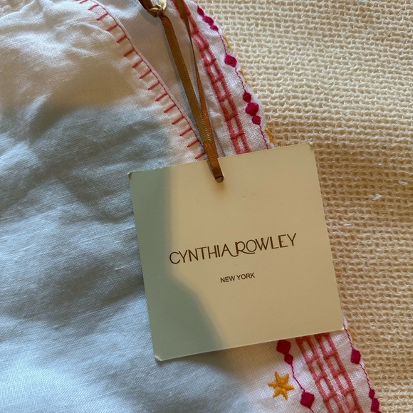 NWT 100% Linen Cynthia Rowley White Women's Shorts with Pink Accents - Picture 5 of 6